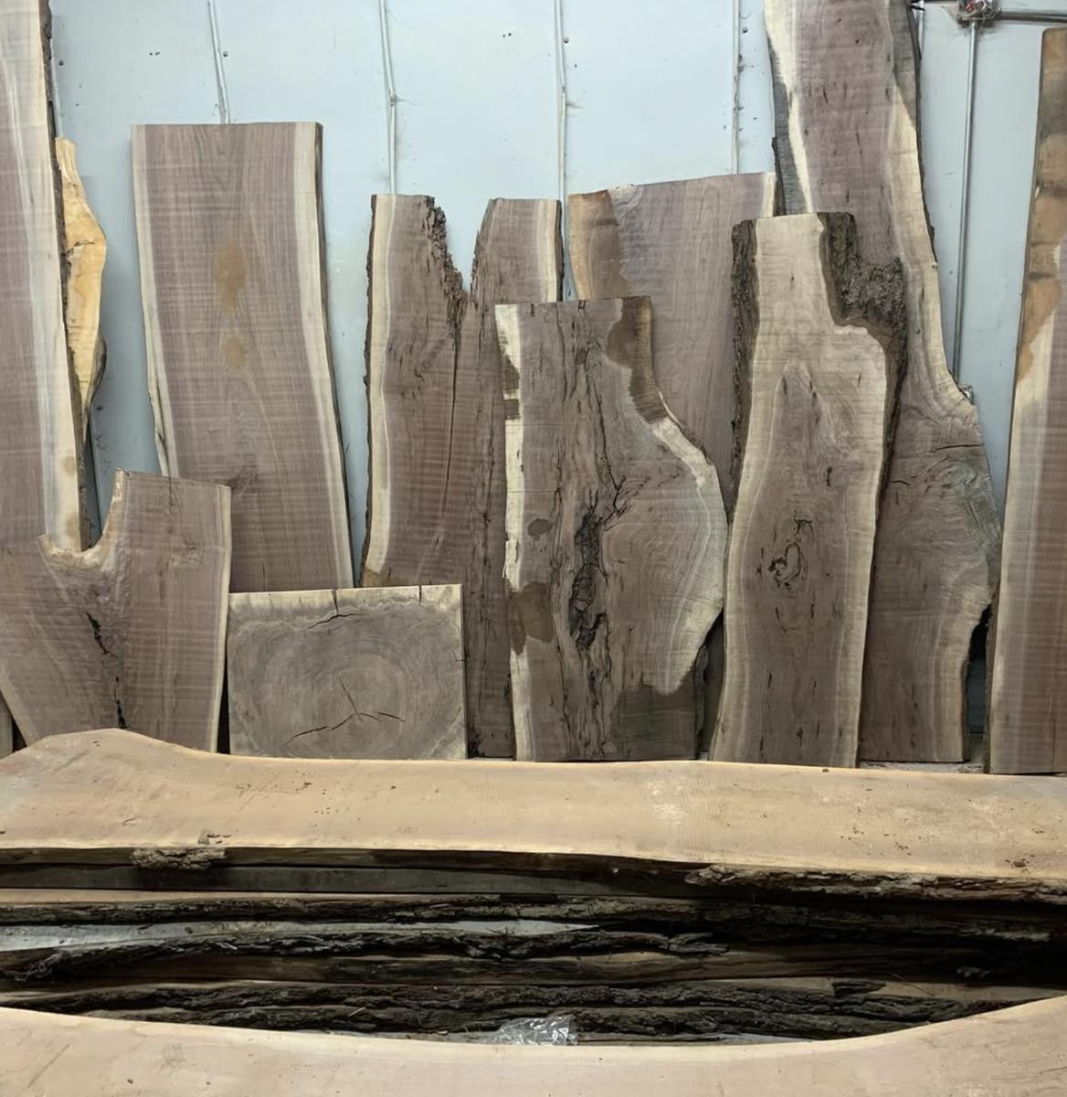 Slabs of various sizes stacked upright